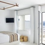 2master-suite-rocabella-mykonos-kalutero-ksenodoxeio-4-asterwn-trivago-awards-2017