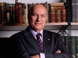 Καθηγητής Χρήστος Ζερεφός